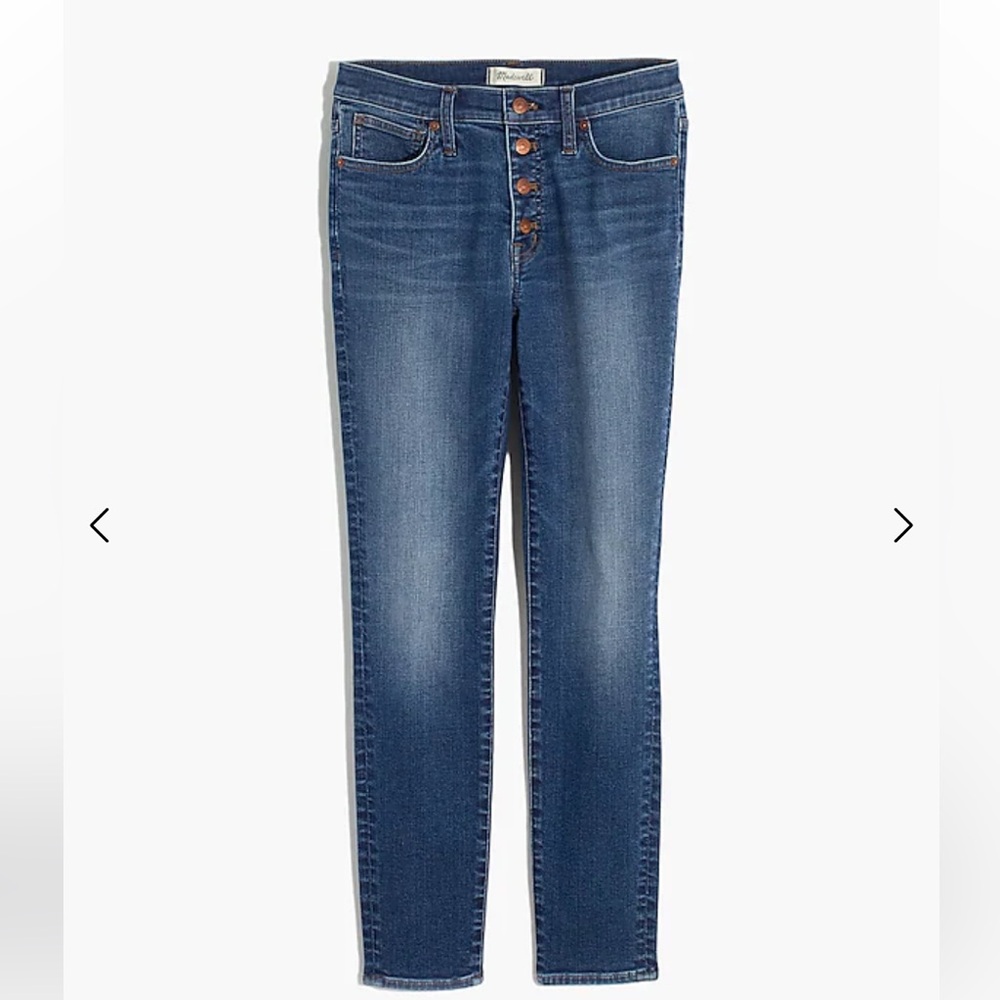 Madewell 9” mid rise skinny crop jean. Size 32